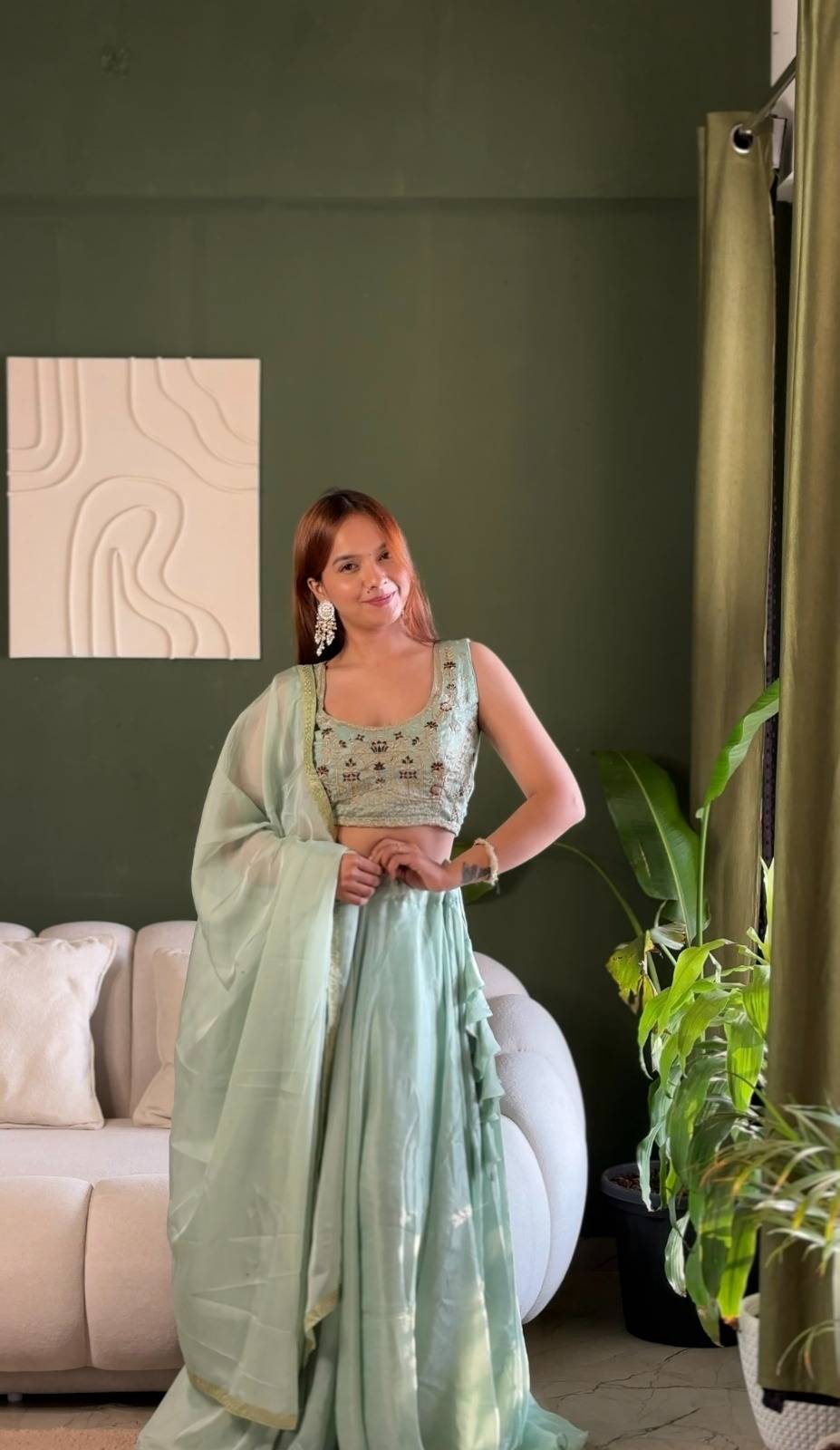 KR 123 crush Lehenga choli suppliers in Mumbai